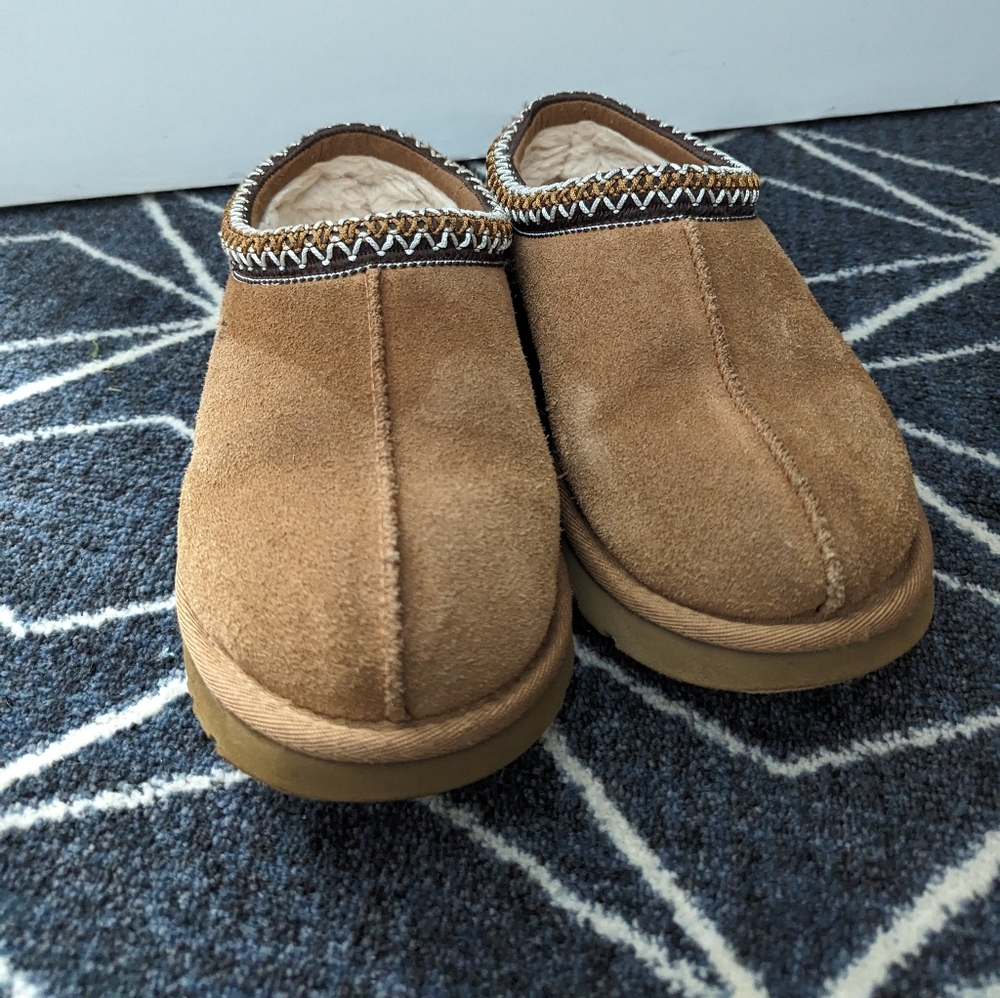 UGG Tasman Slipper